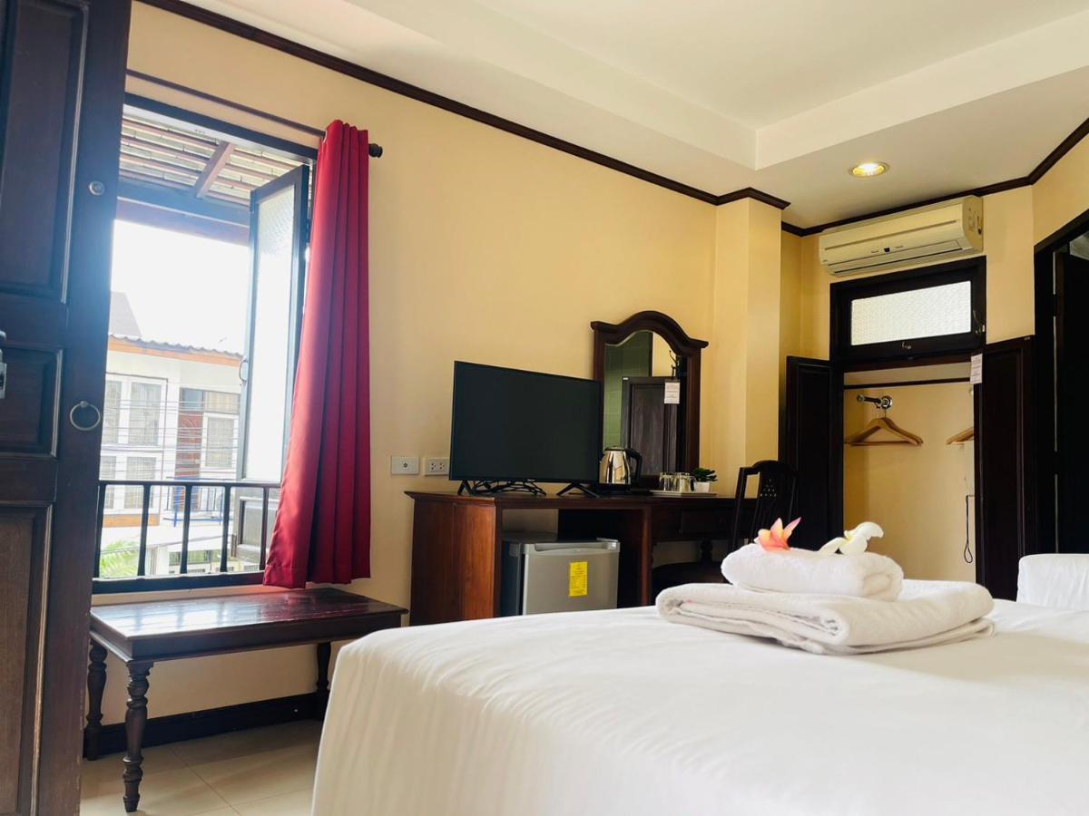 Na Thapae Chiangmai Hotel Chiang Mai Exterior foto